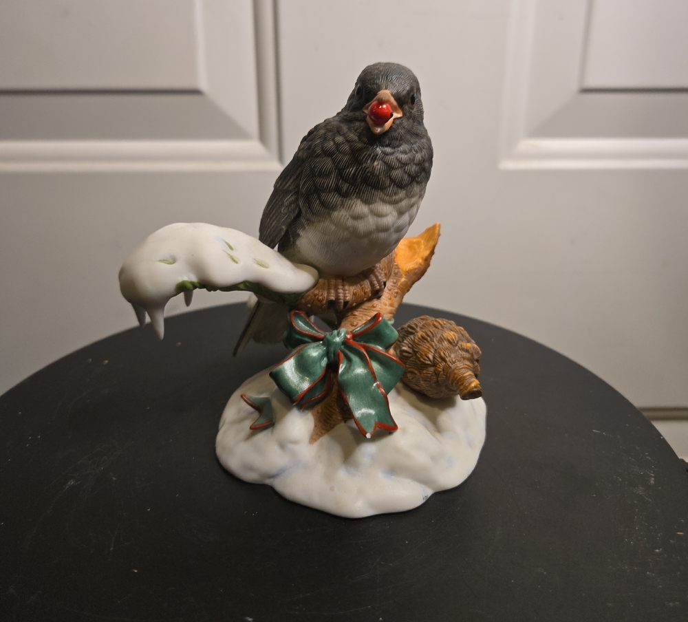 Lenox Limited Ed 2000 Christmas Snowbird Fine Porcelain Bird Figurine Green Bow